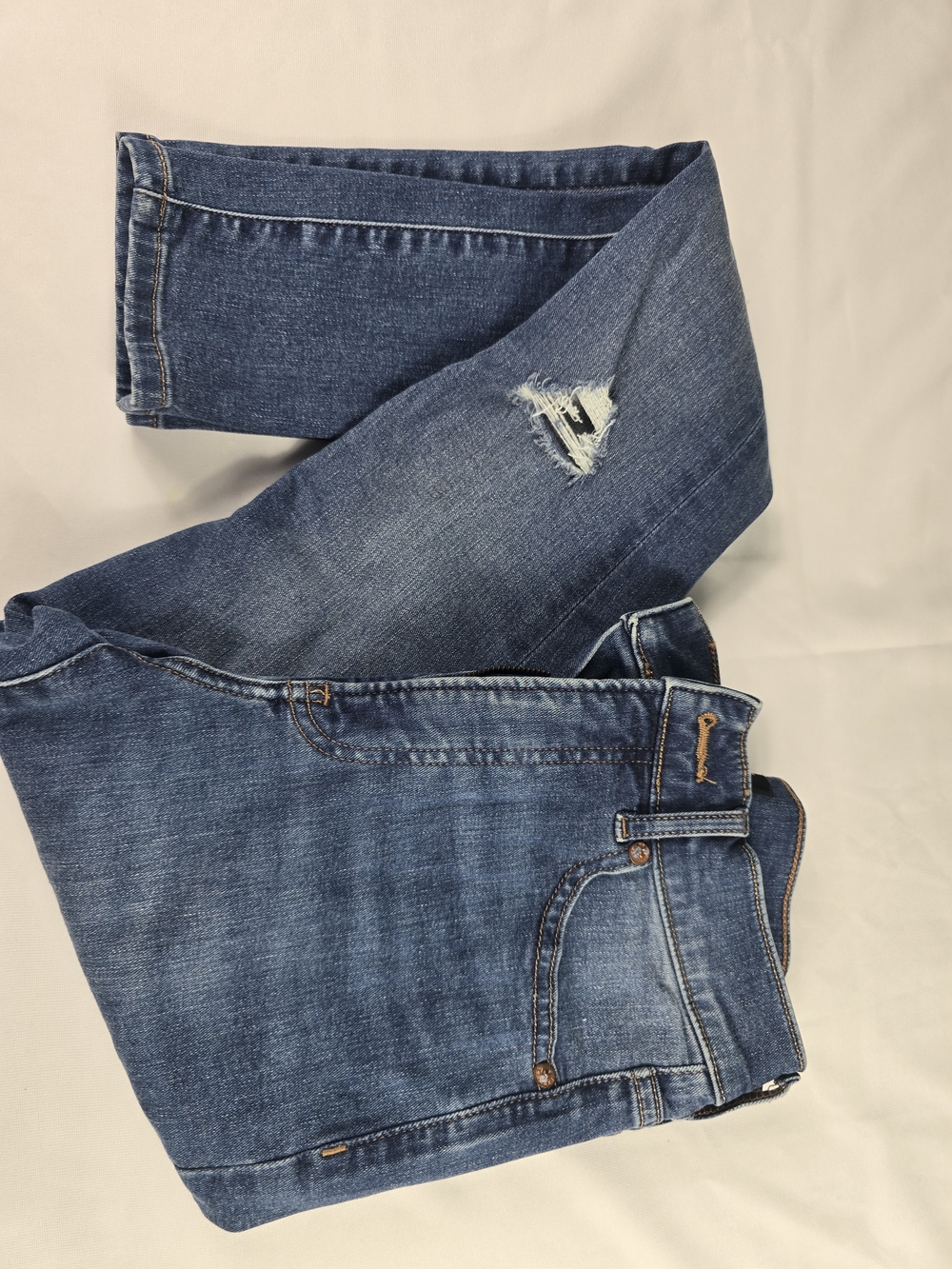 Express Skinny High Rise Distressed Jeans Size 0 Medium Wash
